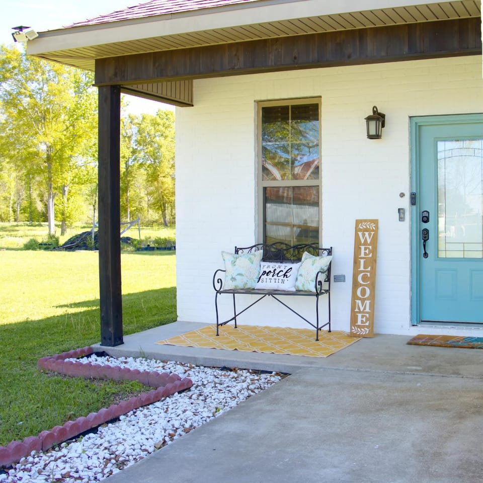 Country Cottage - Broussard House in Broussard