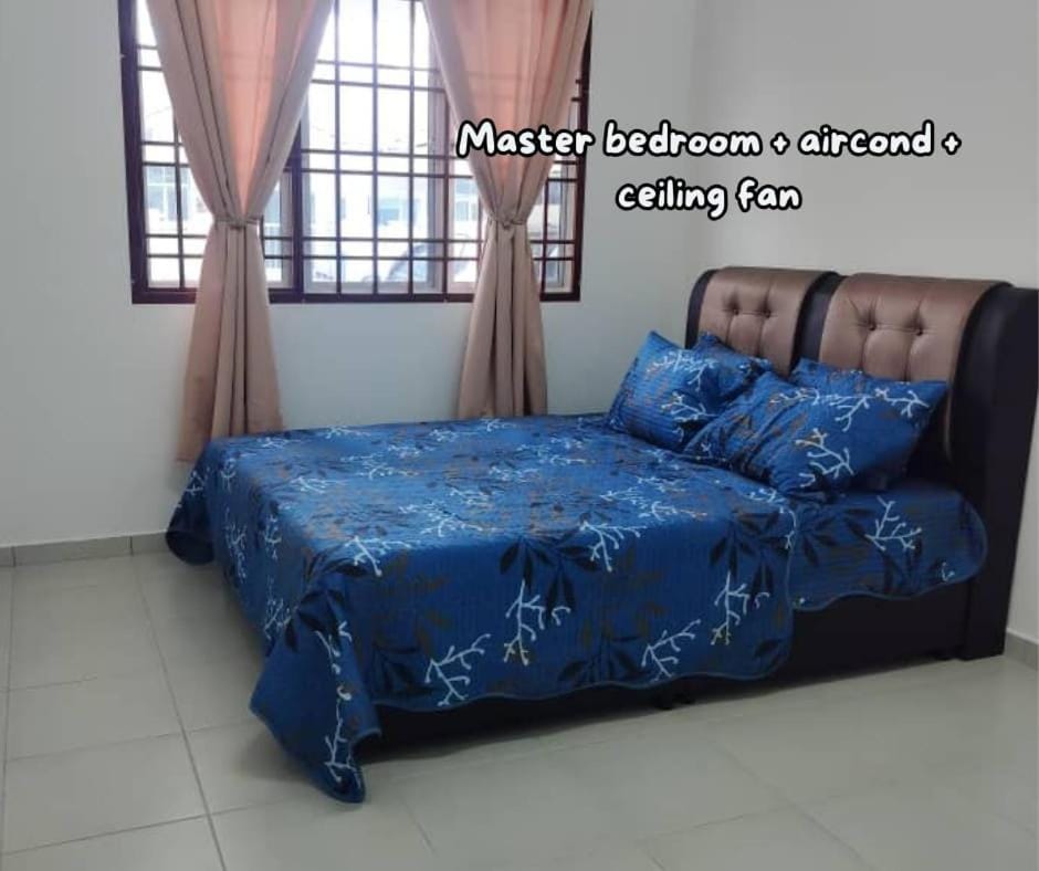 Umar's Lodge House in Malaysia