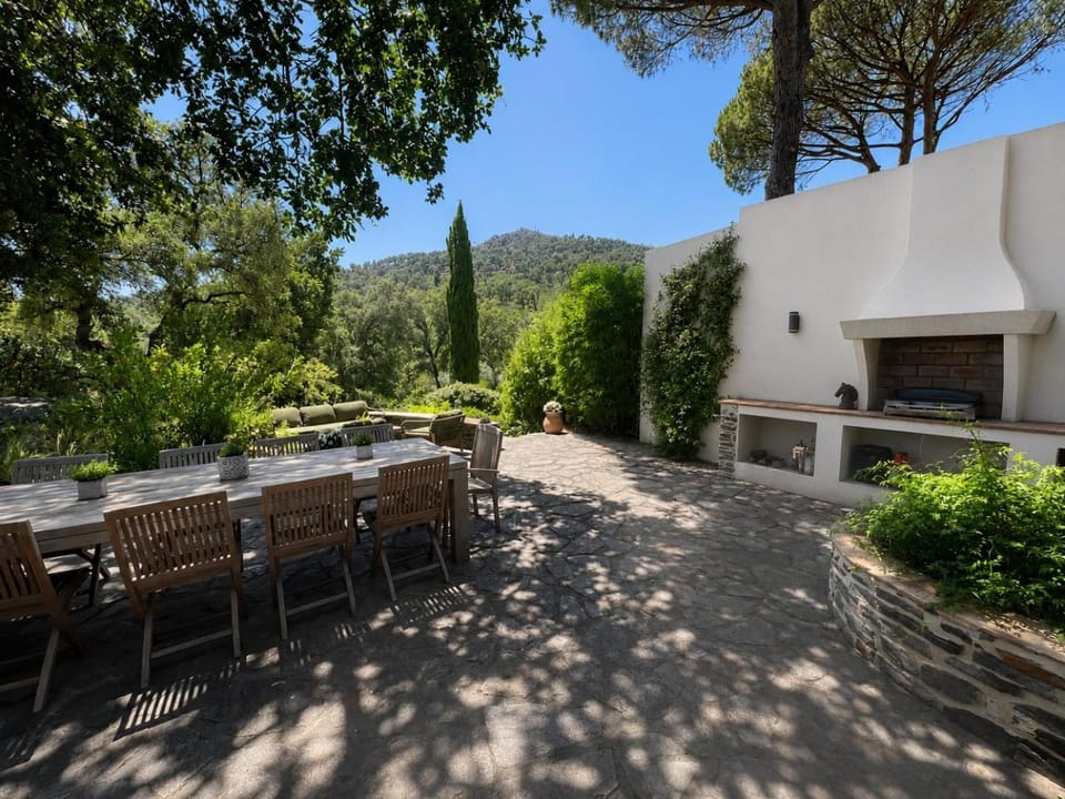 Bergerie à quelques minutes du centre de Grimaud Villa in Grimaud