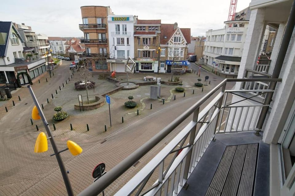 CATA 0202 - Duplex voor 6 pers Apartment in De Panne