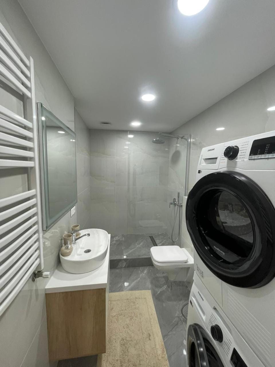 Люкс на Testemiteanu аэропорт 15 минут Apartment in Chișinău