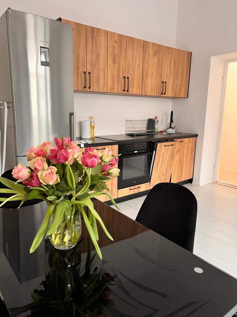 Kitchen or kitchenette, Dining area, pet friendly, stove