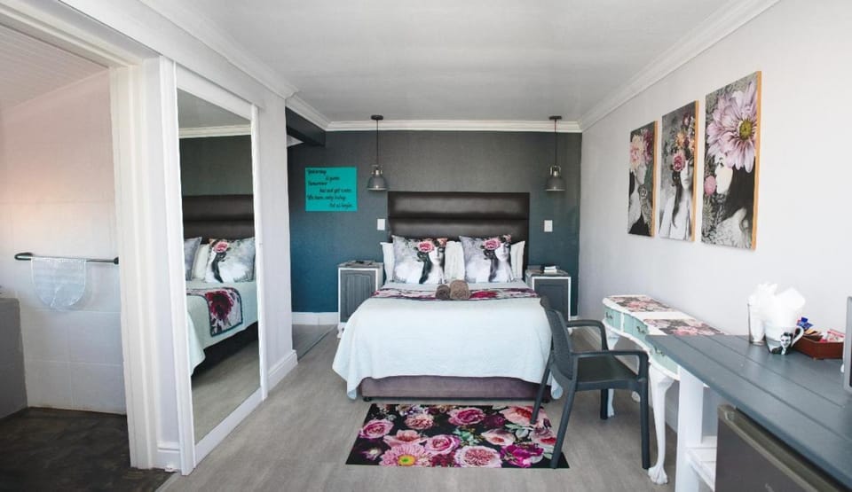 VillaVin at 26 Richardson Bed and Breakfast in Port Elizabeth