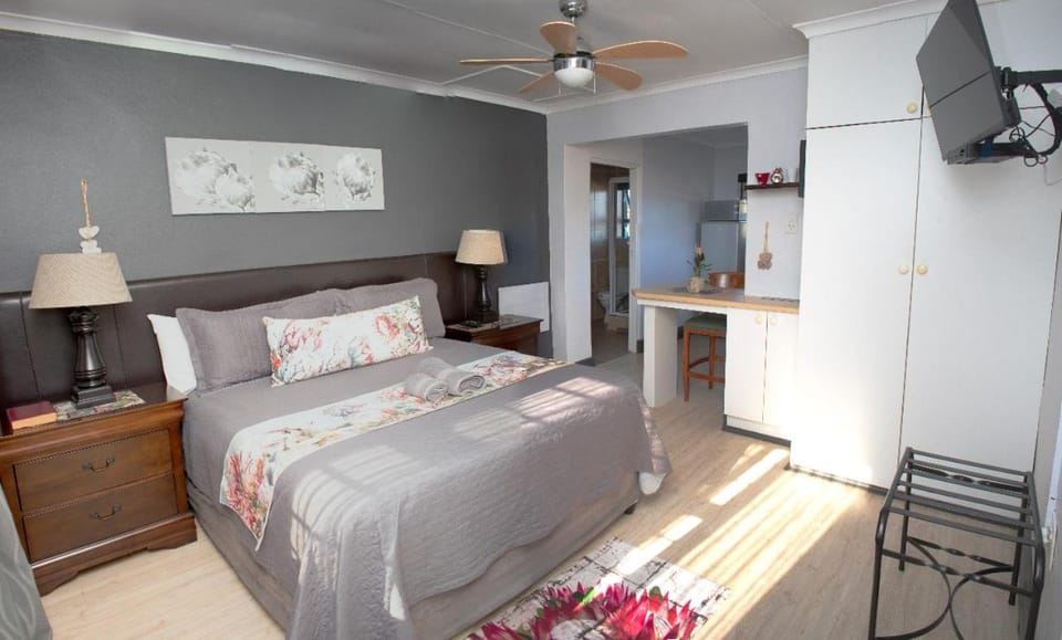 VillaVin at 26 Richardson Bed and Breakfast in Port Elizabeth