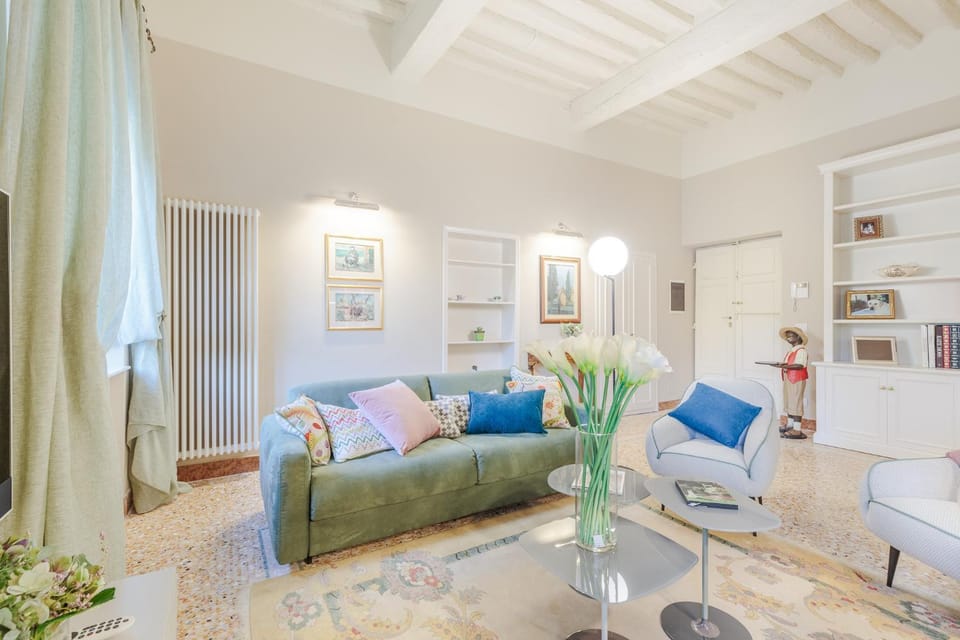 CASA ARNOLFO: Where Heritage Meets Modernity Apartment in Capannori
