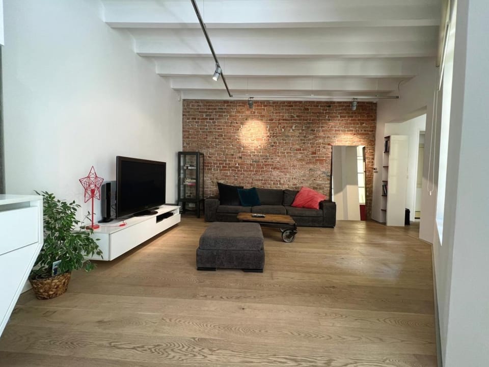 Konventna apartment in city heart, designed, spacious Apartment in Bratislava