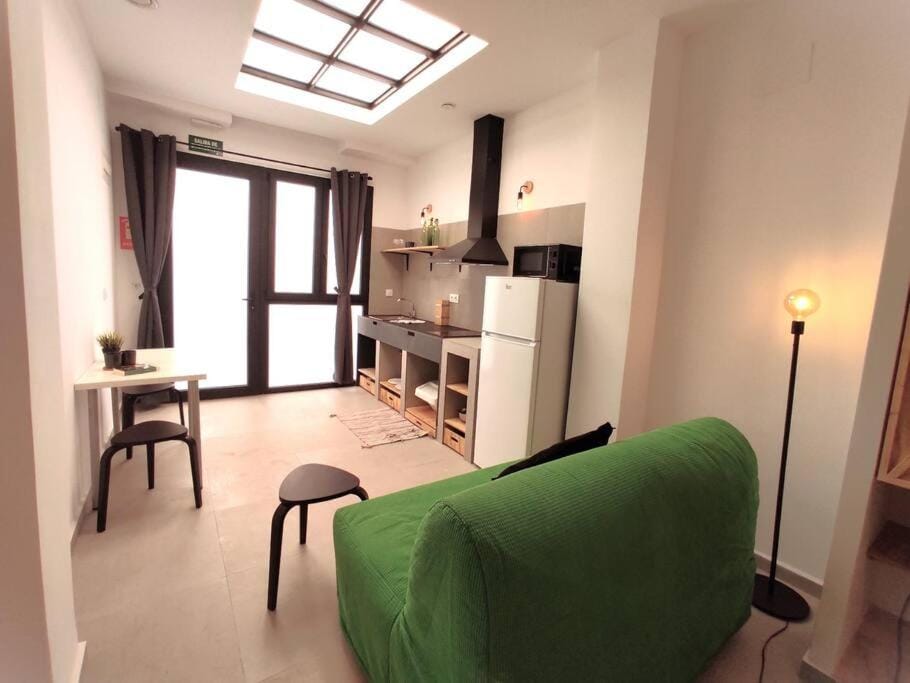 lifecoliving valencia loft A Apartment in Valencia