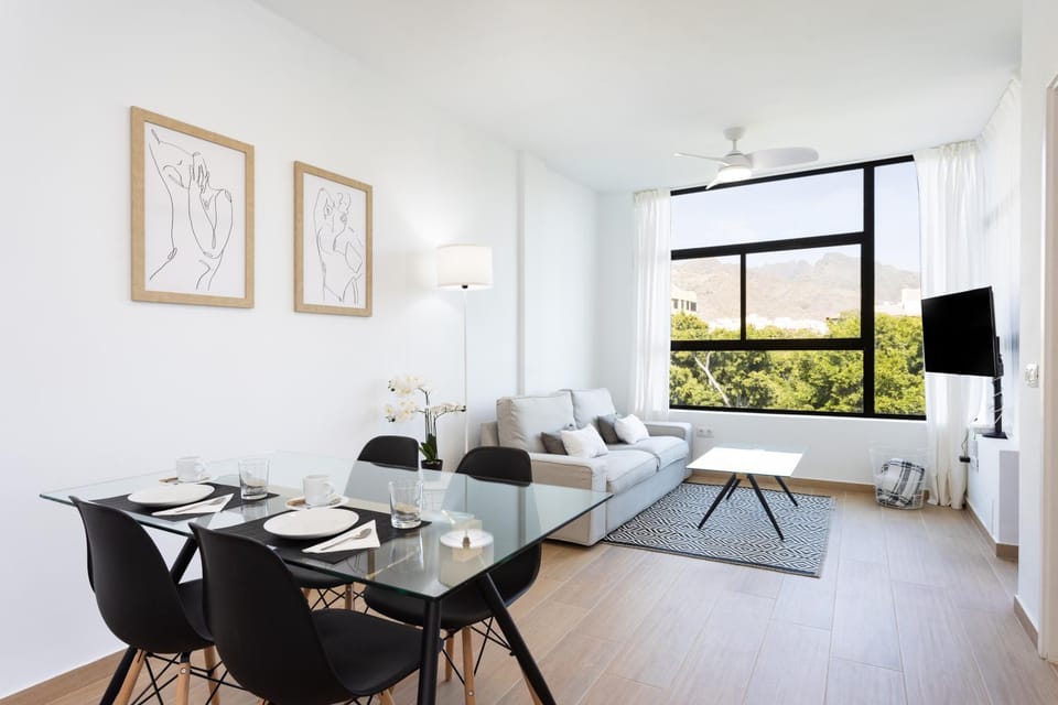 Home2Book Stylish & Luminous Apt Santa Cruz Center Apartment in Santa Cruz de Tenerife