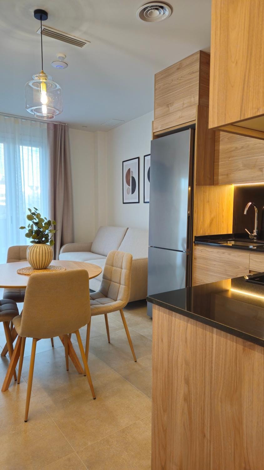 Dining area, kitchen