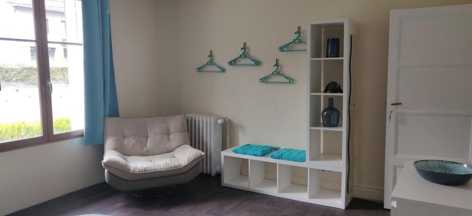Bedroom, storage