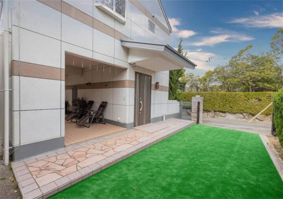 Property building, Garden, Garden view