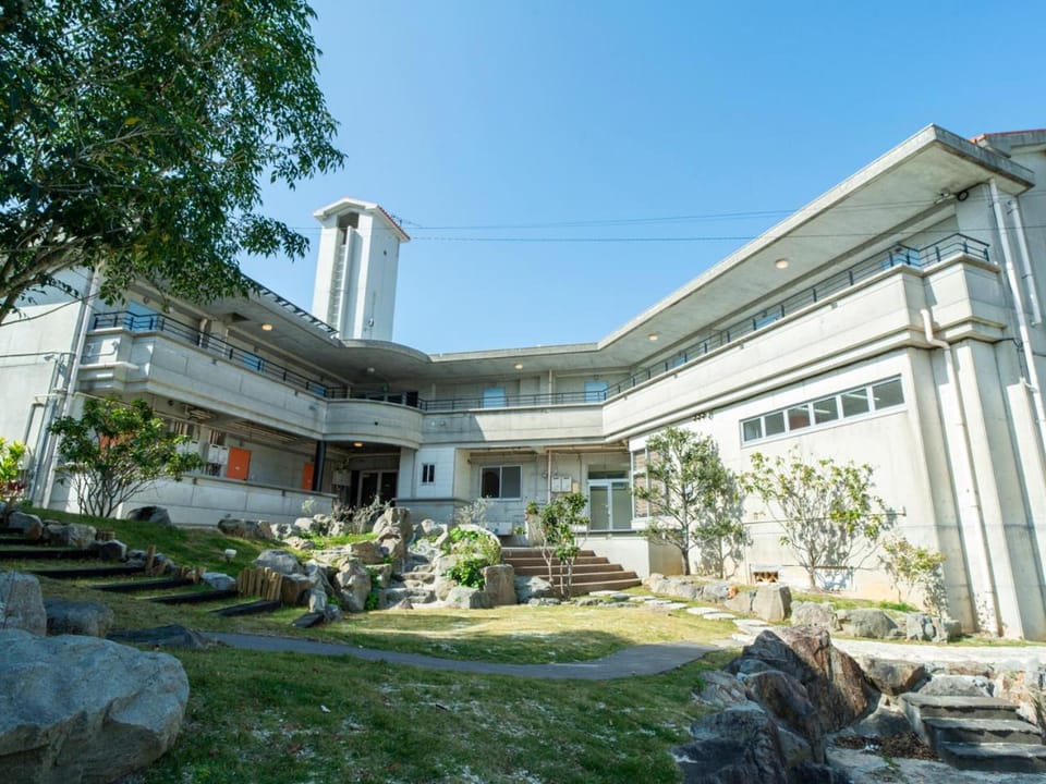 Property building, Garden view