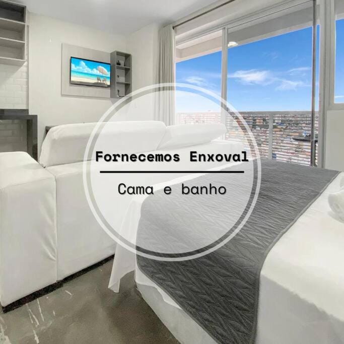 Communal lounge/ TV room, TV and multimedia, Living room, Seating area, Evening entertainment, Text overlay