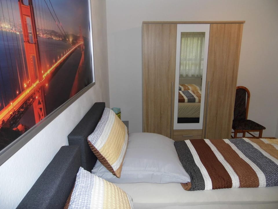 Bed, Photo of the whole room, Bedroom, wardrobe