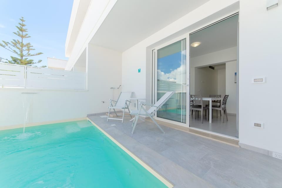 Diva Luxury Suite Apartment hotel in Torre San Giovanni