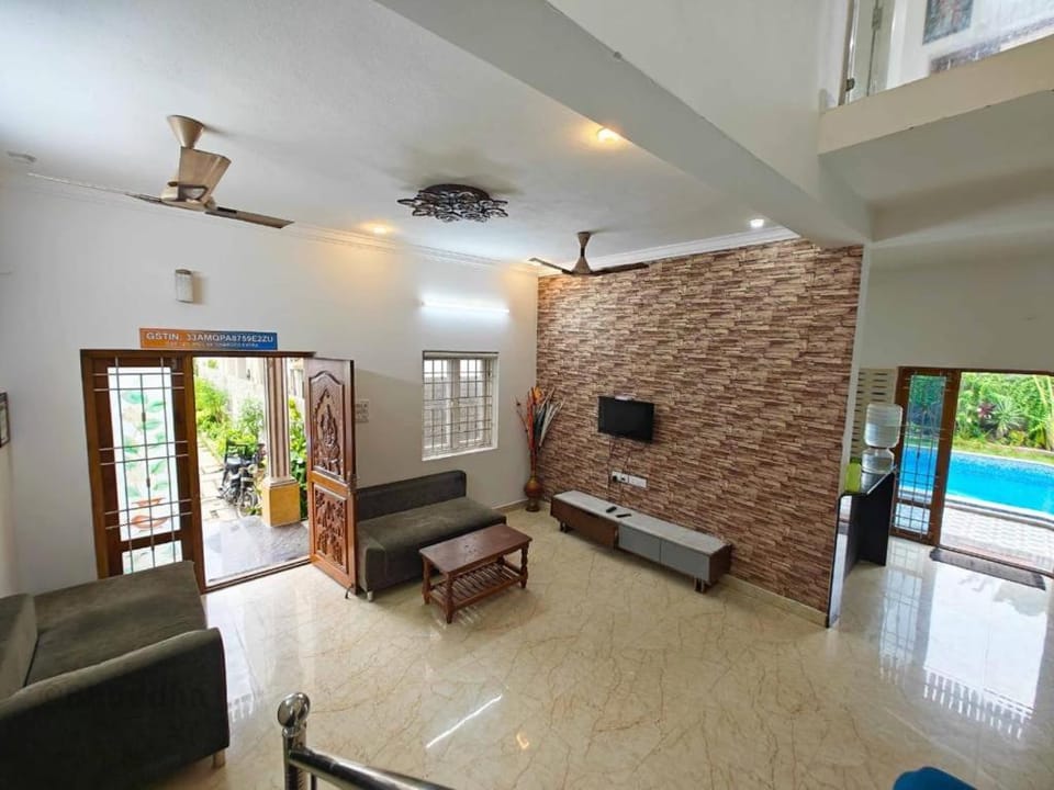 Royal Experiences Buddha Sea View Villa, Mutukadu Beach ECR Chennai Apartment in Tamil Nadu