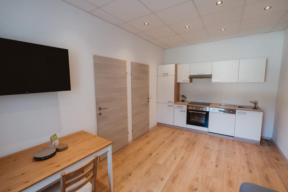 TV and multimedia, Dining area