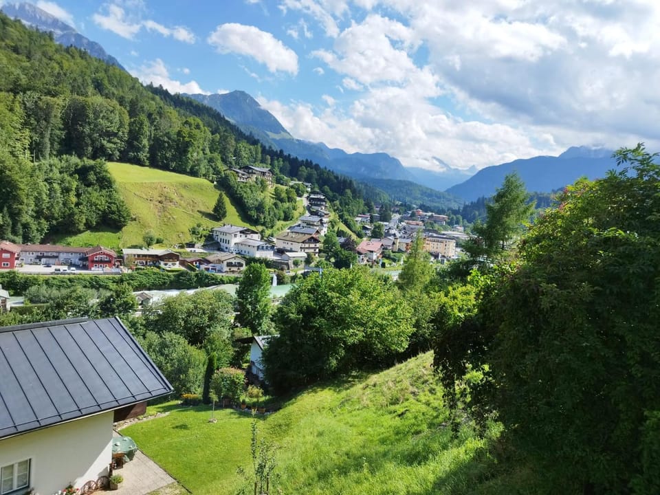 Fewo Alpenblick | Pool | Bergblick Apartment in Berchtesgaden