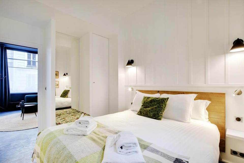 Bed, Photo of the whole room, Bedroom, towels, wardrobe