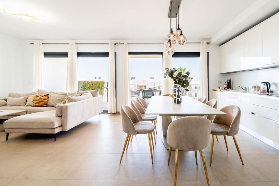 Living room, Seating area, Dining area