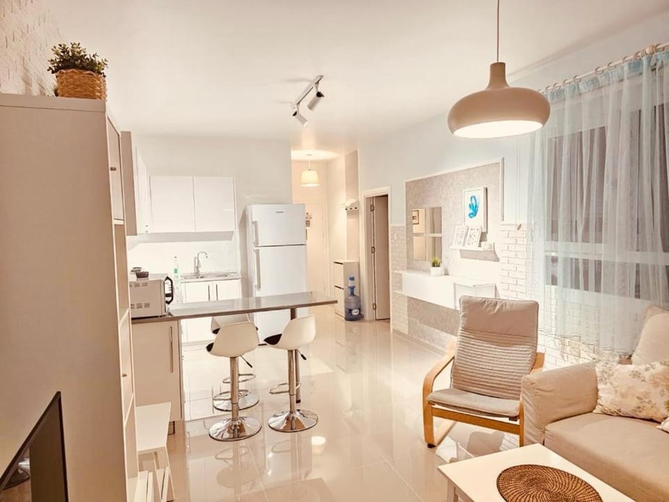 MyGuest Cornelius 70 , 1-Bedroom Luxury Apartment Apartment in Famagusta District