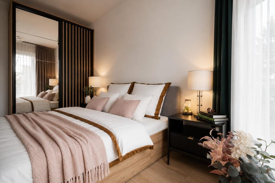 Bed, Bedroom