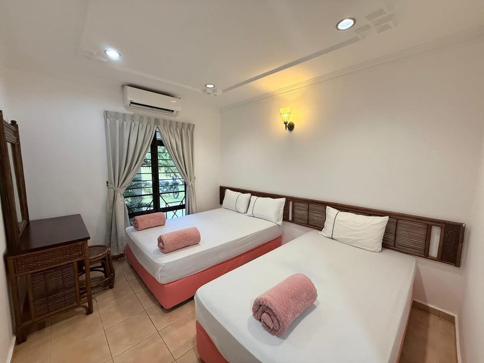 Bed, View (from property/room), Bedroom, air conditioner
