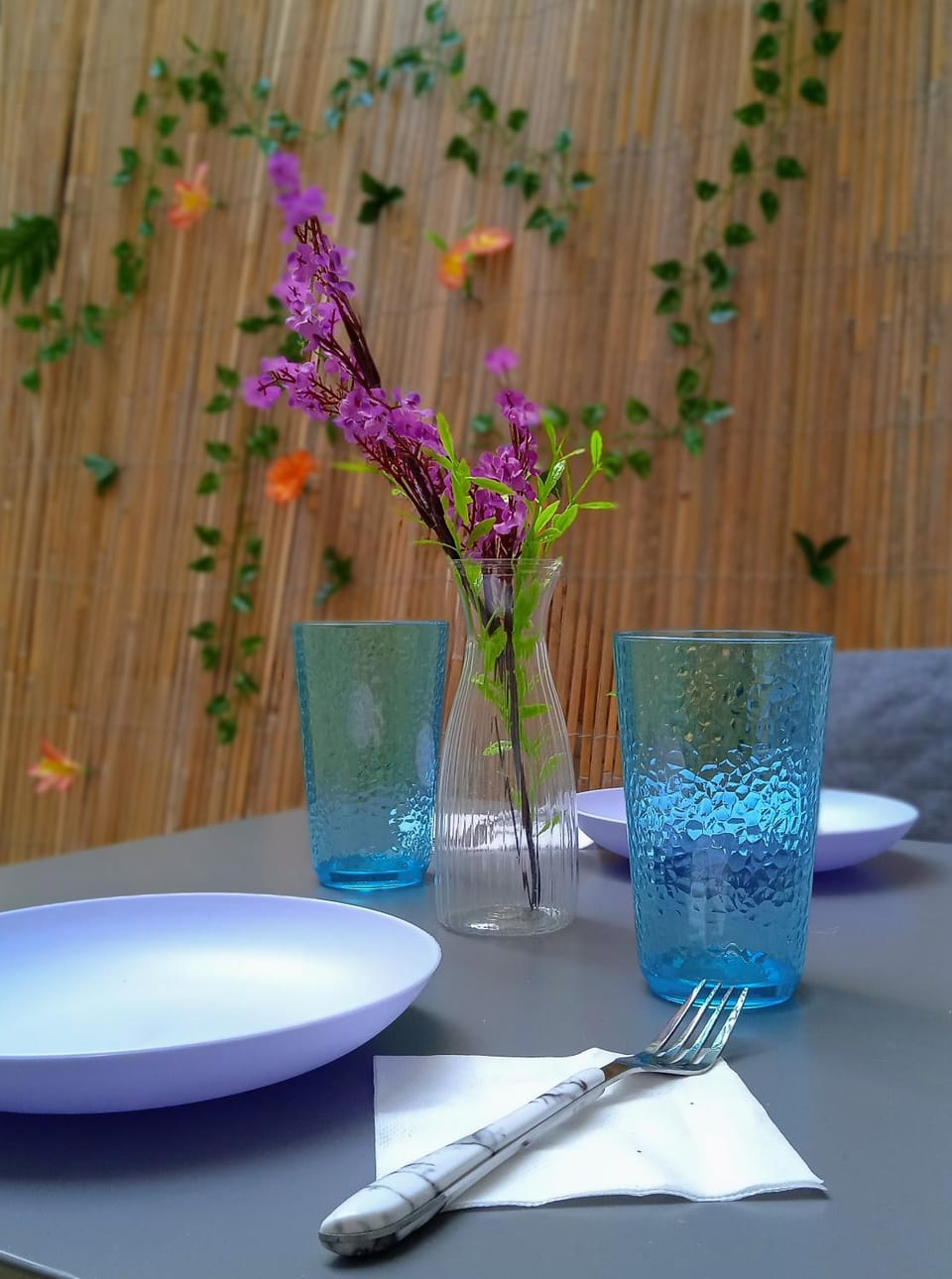 Food and drinks, Dining area, Food