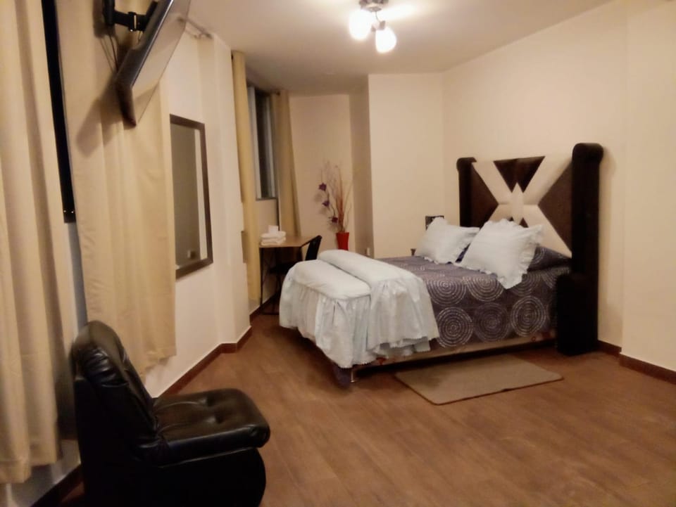 HOTEL GRAND EMPERADOR SUITE Hotel in Huancayo