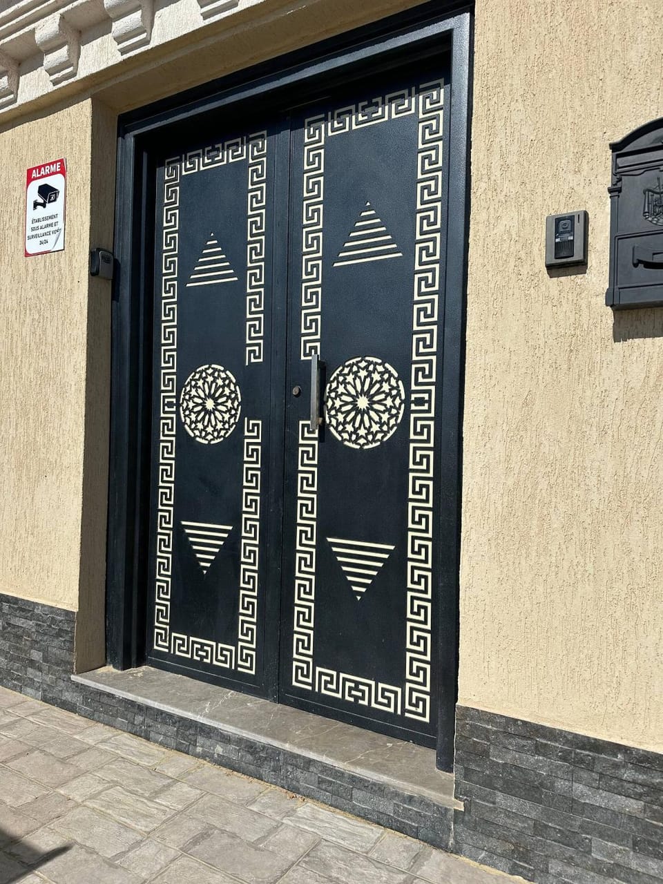 Luxury Villa, Central Ac, Bbq, Ideal For Events Apartment in Tunisia