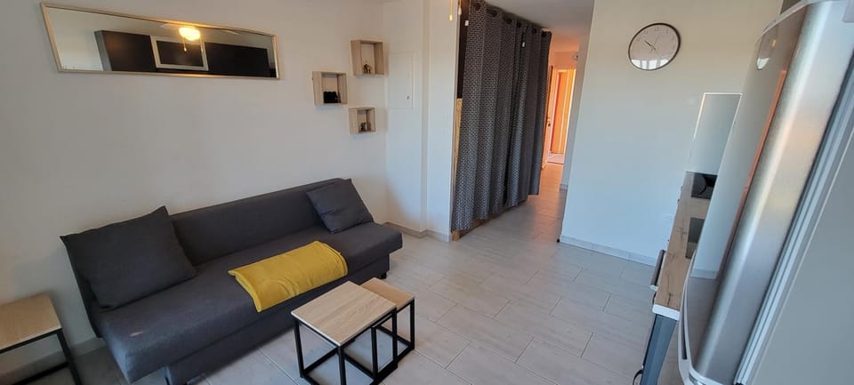 Les Terrasses du Grand Bleu,6 pers, parking, piscine Apartment in Agde
