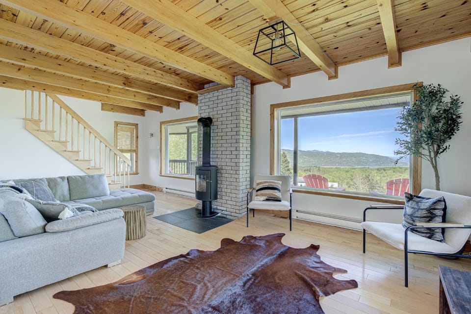 Natural landscape, Living room