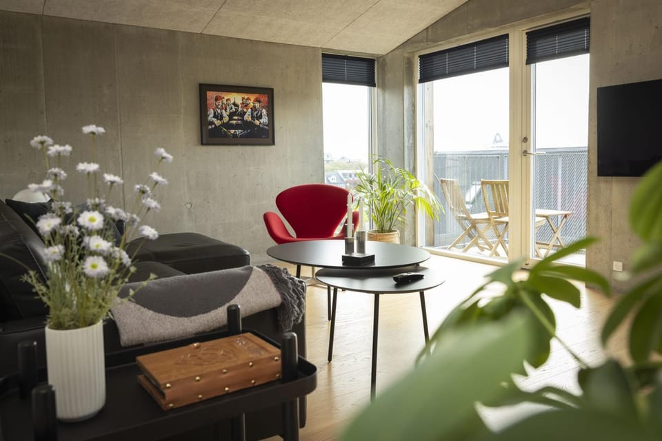 CONRADSBREKKA Luxury Top Floor Apartment in Central Tórshavn Apartment in Europe