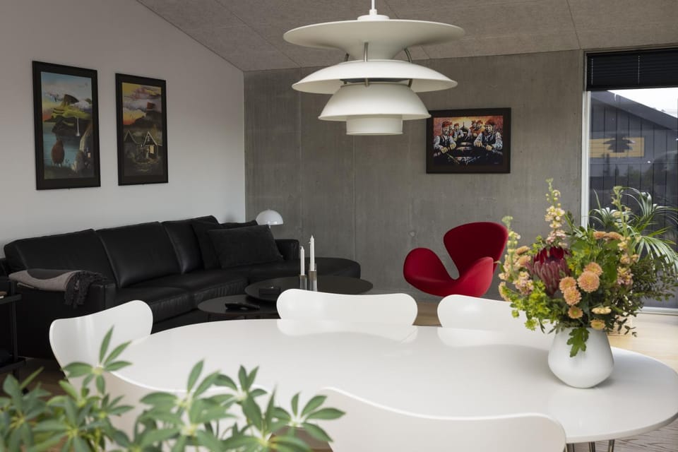 CONRADSBREKKA Luxury Top Floor Apartment in Central Tórshavn Apartment in Europe