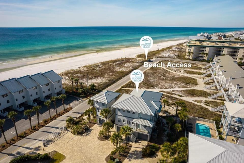 La Luna House in South Walton County