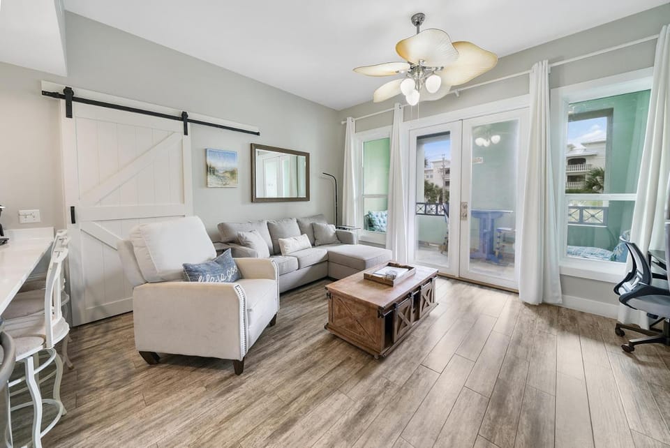Lazy Daze at Gulf Place 208 Apartment in South Walton County