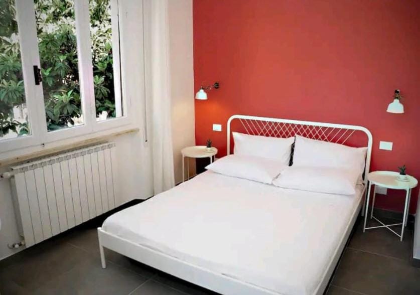 Debirooms Bed and Breakfast in Ameglia