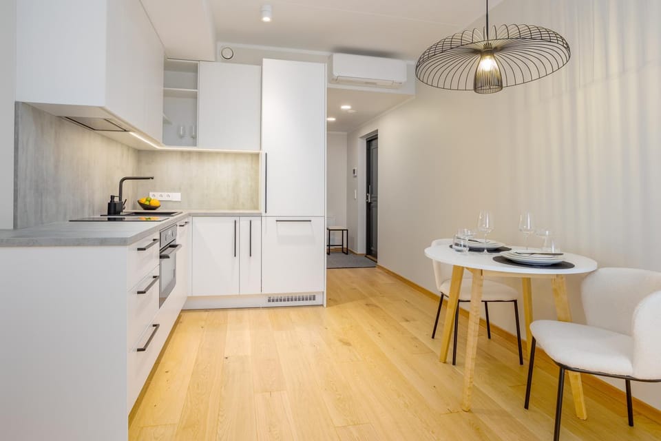 Kitchen or kitchenette, Dining area, dishwasher, minibar, pet friendly, stove