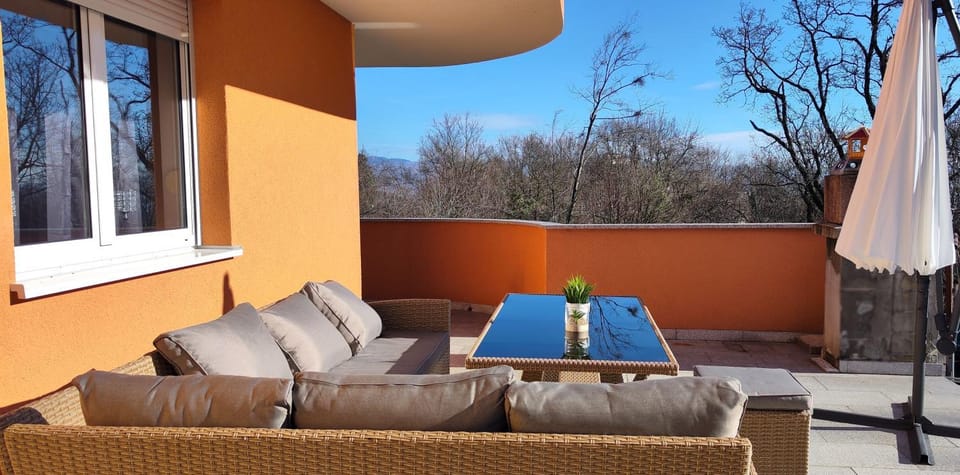 Patio, View (from property/room), Balcony/Terrace, Seating area