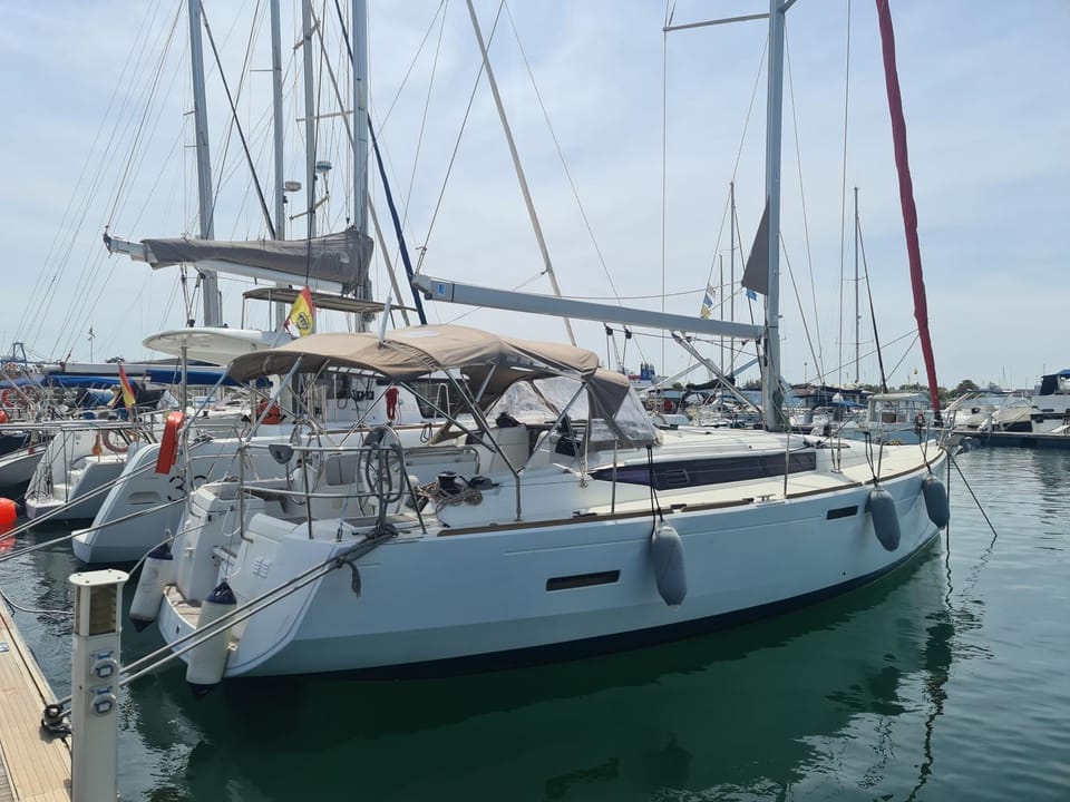 Day, Natural landscape, Snorkeling, View (from property/room), Windsurfing, Canoeing, Diving, Lake view, River view, Sea view, Street view, Sports, Family