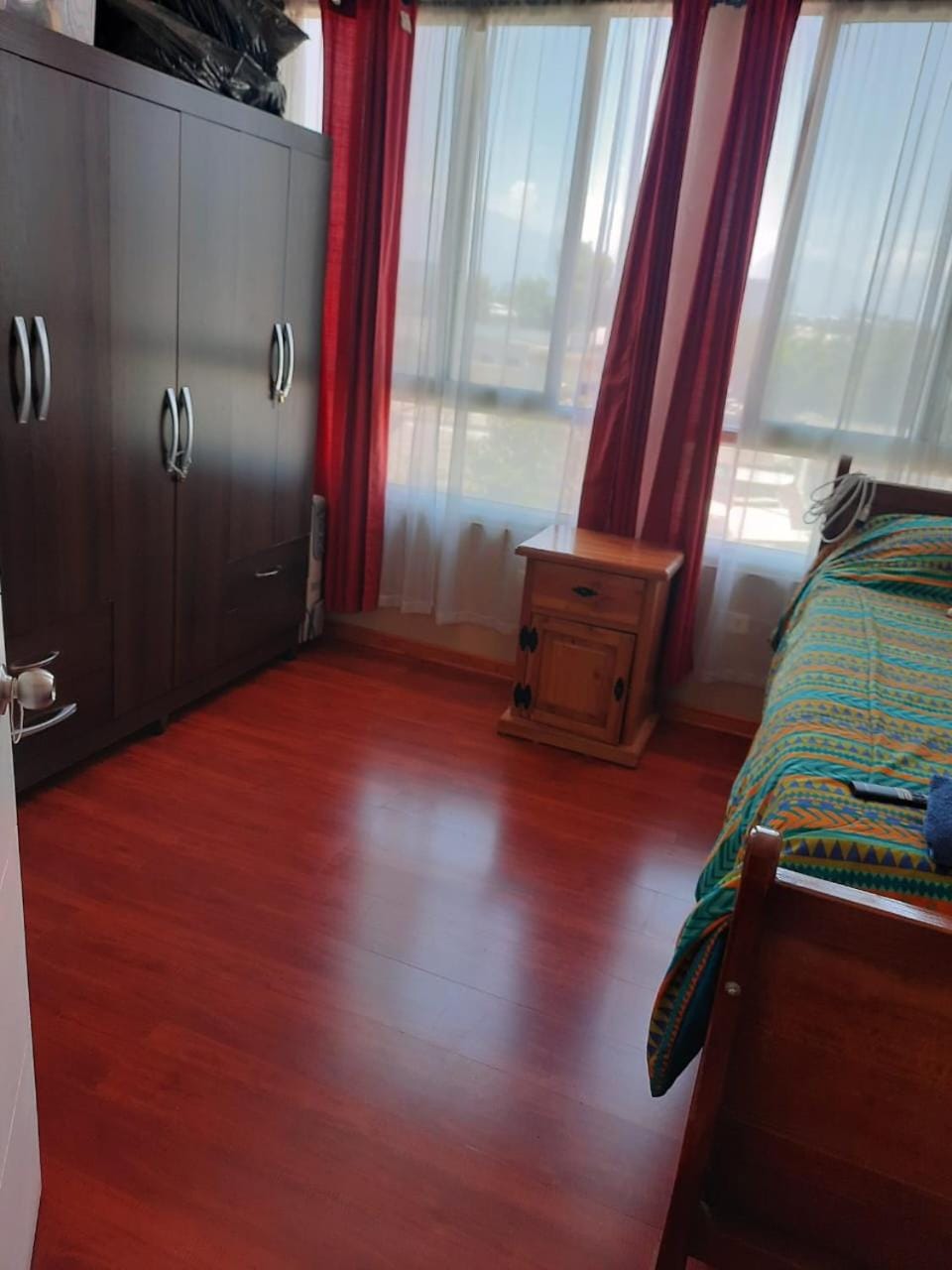 Comparto Depto. en La Cisterna ( hermoso y cómodo, cómo en casa) Apartment in Santiago