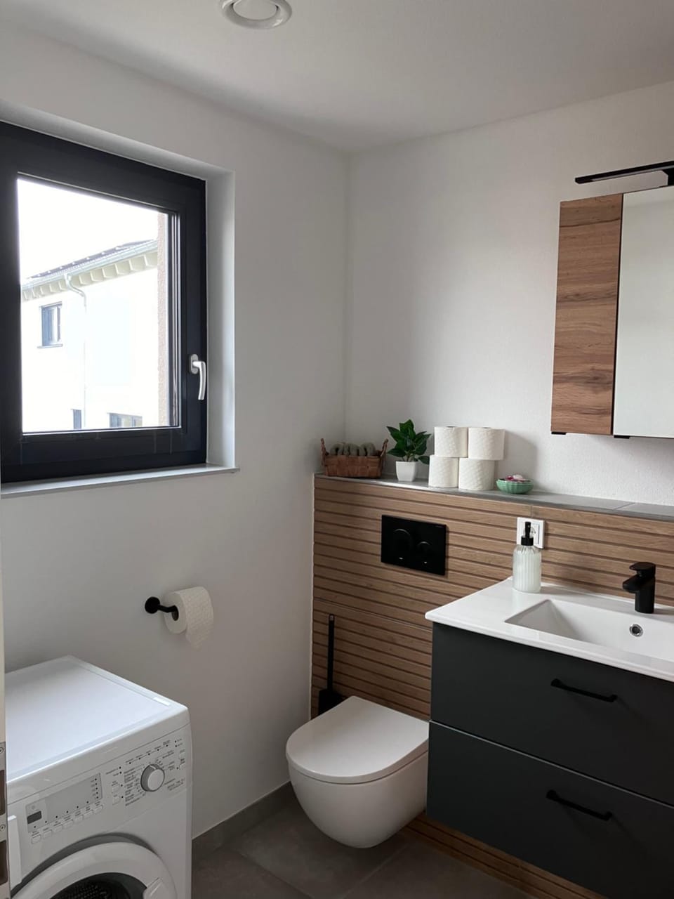 Toilet, Bathroom
