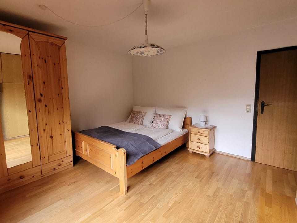 Bed, Photo of the whole room, Bedroom, wardrobe