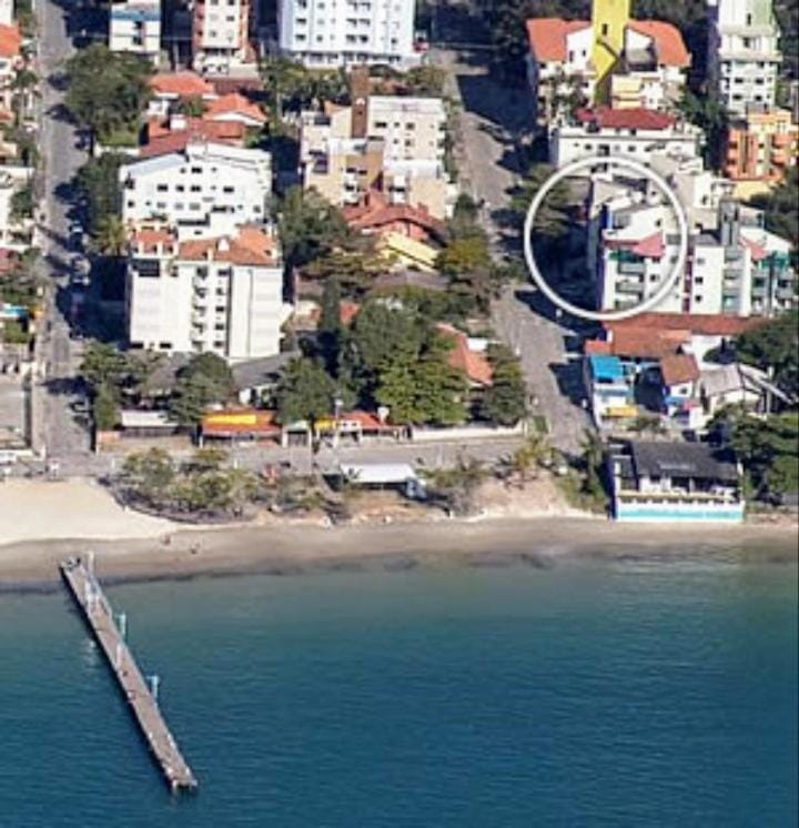 Canasvieiras Meia quadra do Mar Apartment in Florianopolis