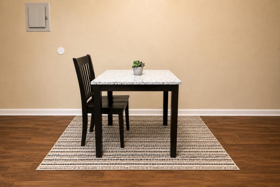 Near Downtown Free Parking Great Location! Apartment in Indianapolis