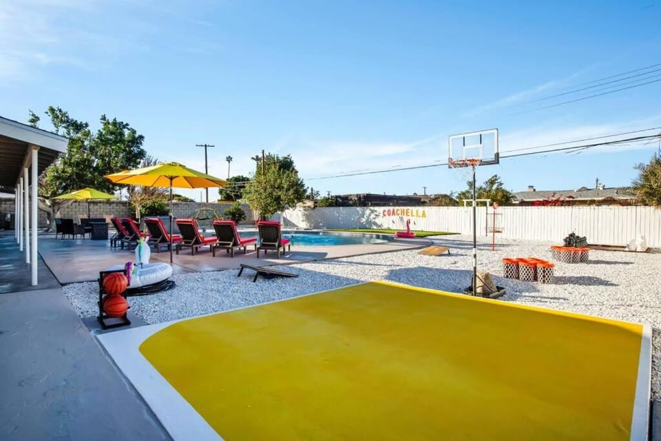 Cactus Cove Golf Pool Fitness! House in La Quinta