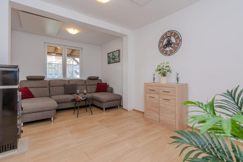 TV and multimedia, Living room, Other