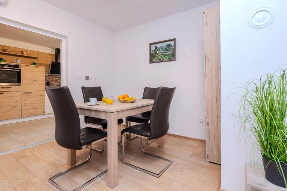 Other, Dining area