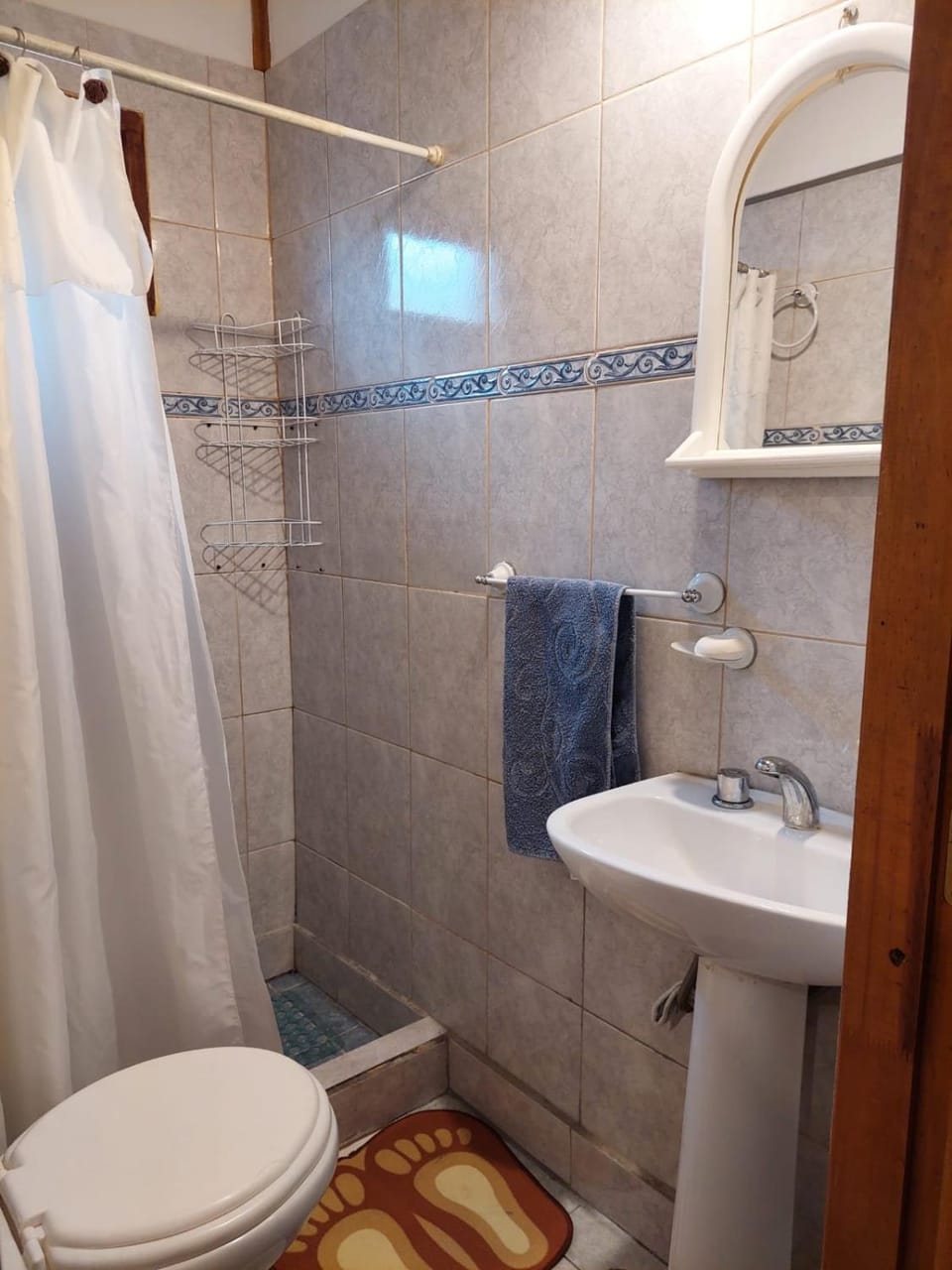 Shower, Bathroom, towels