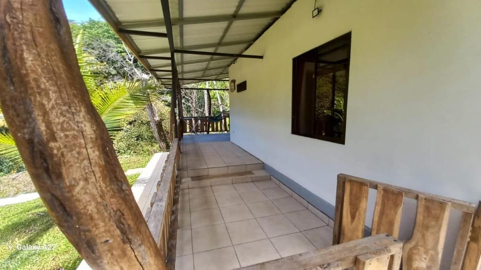 Casa el Colibrí House in San José Province